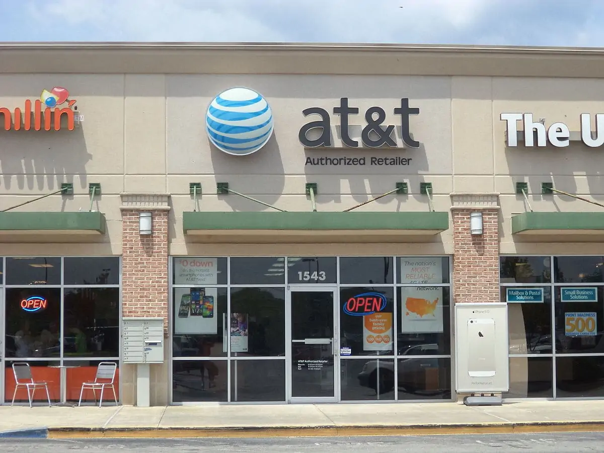at＆t_store、_griffin
